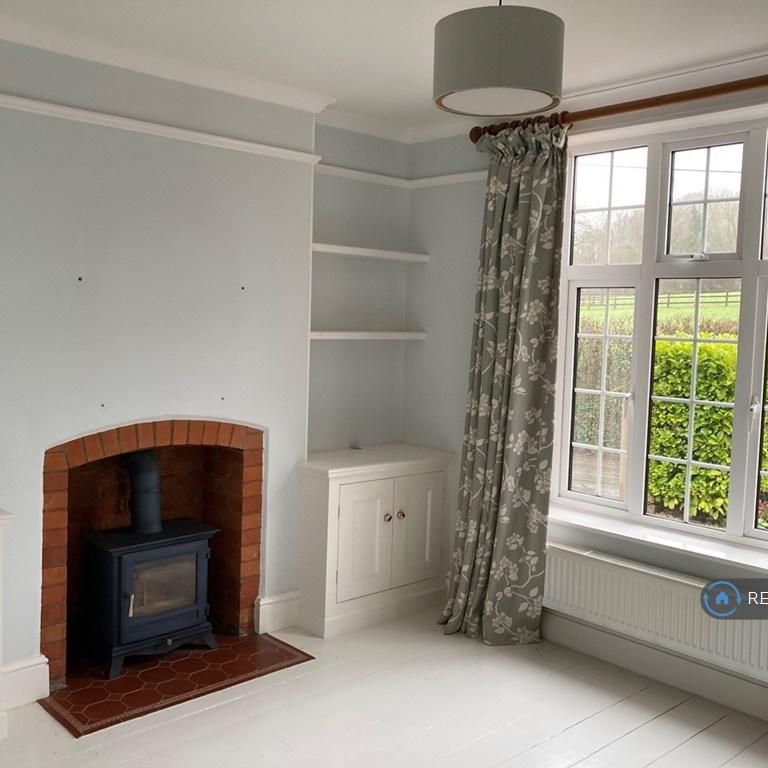 3 bedroom detached house to rent - Photo 1