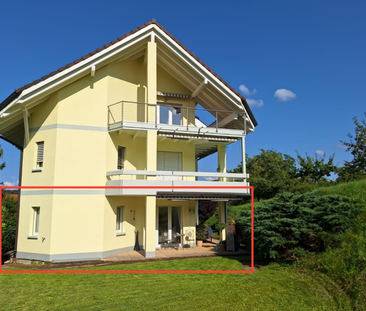 4.5-Zimmer-Wohnung im EG mit grosszügigem gedecktem Sitzplatz - Photo 1