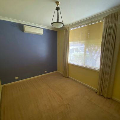 73 Price Street, Essendon VIC 3040 - Photo 1