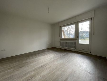 Senioren aufgepasst: renovierte 2-Zimmer-Wohnung mit ebenerdiger Dusche - Photo 5