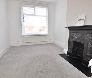 Primrose Crescent, Fulwell, Sunderland, Tyne & Wear, SR6 9RJ - Photo 2