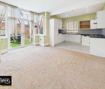 Warley Road, Blackpool, FY1 - Photo 1