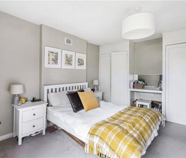 Upper Richmond Road, London, SW15 6SU - Photo 5