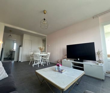 Appartement 3 pièces à - Photo 1