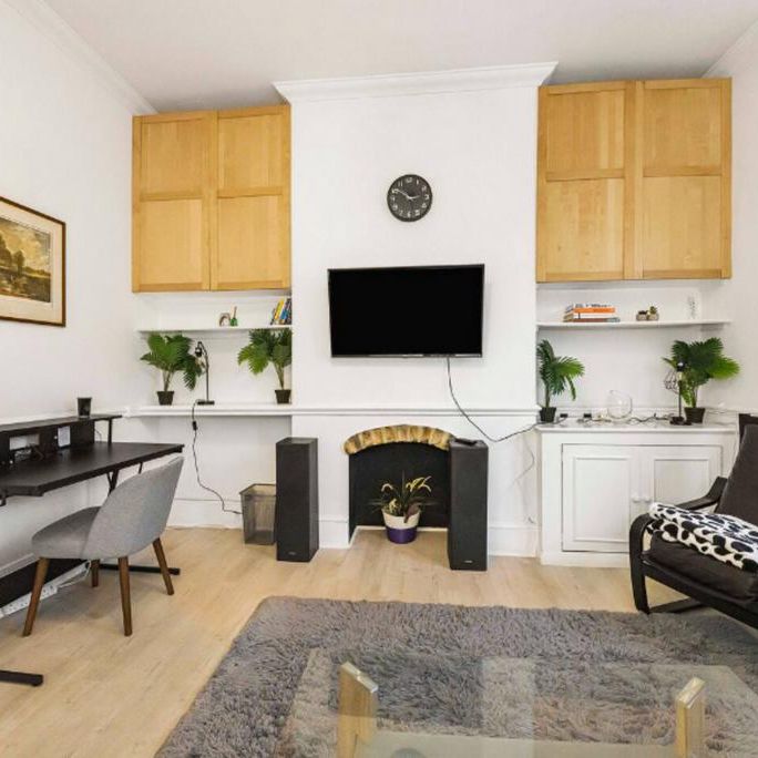 1 bedroom flat to rent - Photo 1