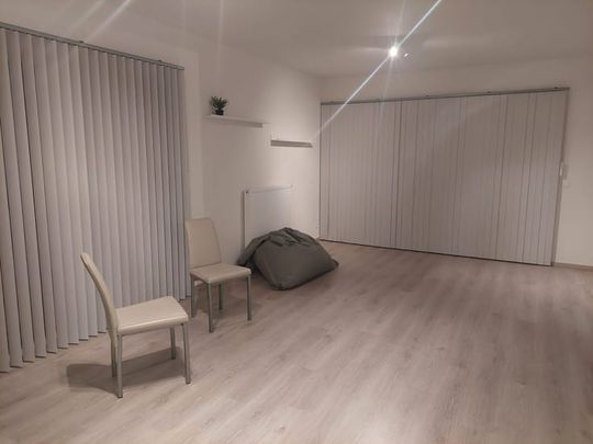 Appartement te huur - Photo 1