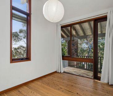 Light-Filled Family Home with Pool & Pittwater Views - Photo 2