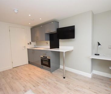 Studio to rent - Photo 4