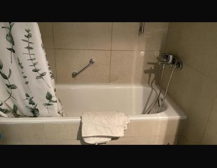 Befristete Wohnung. Ab sofort bis 15 Decenber - Photo 1