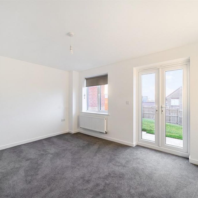 3 bedroom detached house to rent - Photo 1