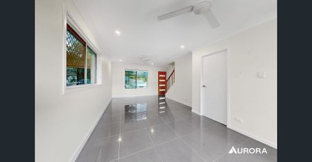 MODERN STAND ALONE TOWNHOUSE IN PRIME LOCATION! - Photo 2