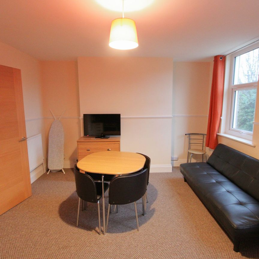 1 Bedroom Home – To Let - Photo 1