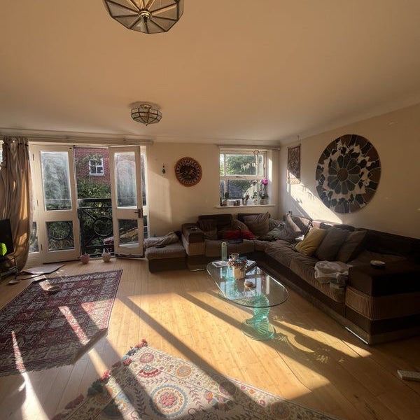 Room in a Shared House, London, SW17 - Photo 1