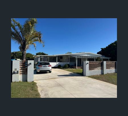 11 East Road, Shoalwater, WA 6169 - Photo 4
