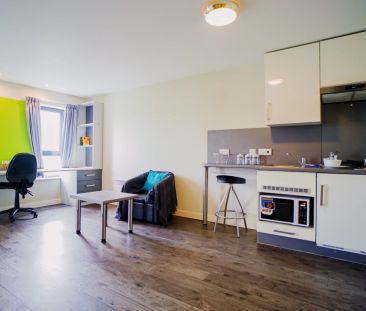 Gold Studio - Photo 6