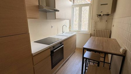 Grand F3 rénové Boulay centre - Photo 3