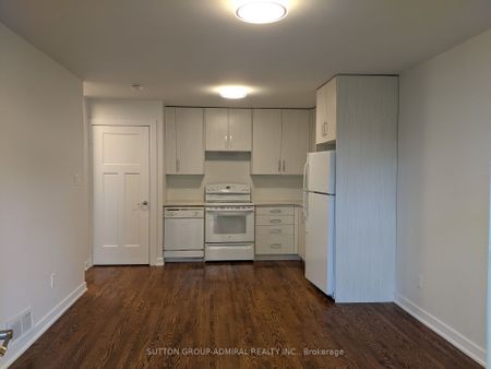 For Lease - 31 JEFFREY Street Unit# LOWER, Barrie, Ontario - Photo 4