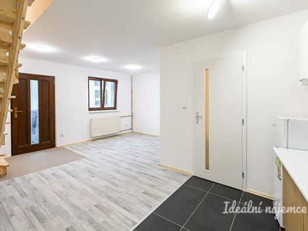 Pronájem bytu 2+kk 49 m2 - Fotografie 2