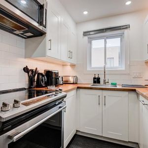 Superbe condo 4 1/2 au centre-ville - Photo 2