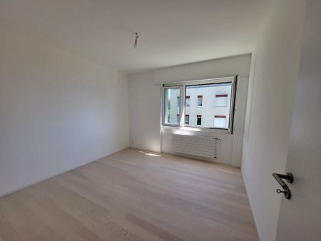 Beau 3.5 pcs complètement rénové avec vue dégagée sur lac - Photo 5