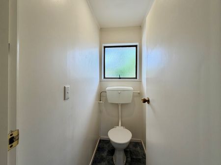 28A Birman Close, Half Moon Bay, Auckland - Photo 4