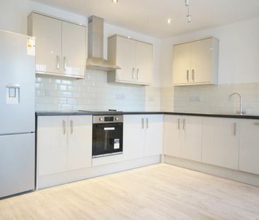 Apartment 2, 278 High Street - Photo 2