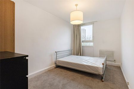 Henty Close, London, SW11 flat to rent - Photo 5