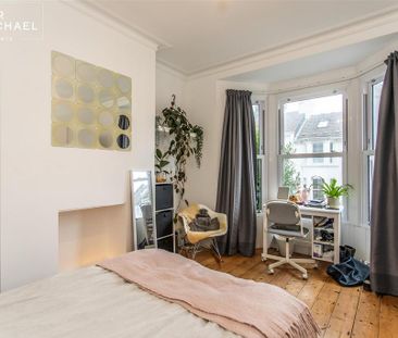 4 bedroom terraced house to rent - Photo 6