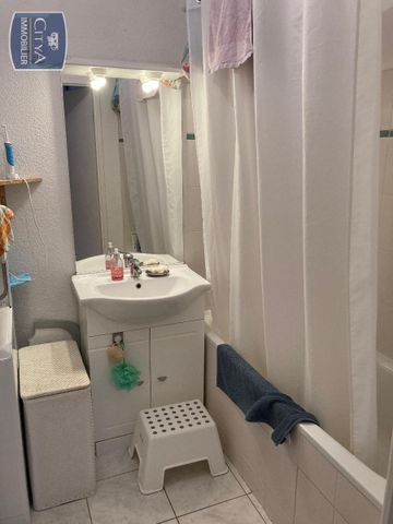 Location Appartement 3 pièces 61m² YVETOT 76190 - Photo 4