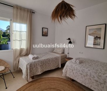 House in Nueva Andalucía, Costa del Sol - Photo 2