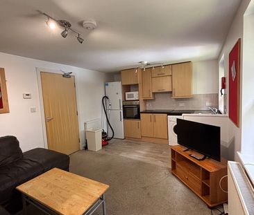 4 Bed Flat, Broomhall Road, S10 - Photo 2