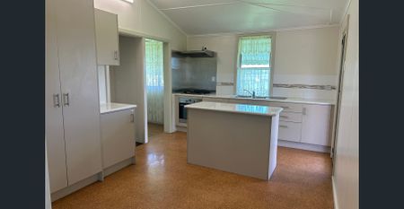 Rural 2 Bedroom Home With Great Views - Photo 5