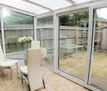 3 bedroom link detached house to rent - Photo 1