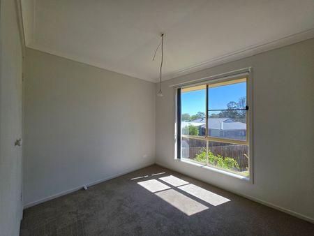 Freshly Updated Home in a Quiet Cul-de-Sac - Photo 3