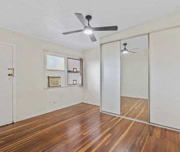 Stylish Living Meets Unbeatable Woolloongabba Convenience! - Photo 6