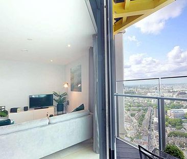 Churchyard Row, Elephant And Castle, SE11 - Photo 1