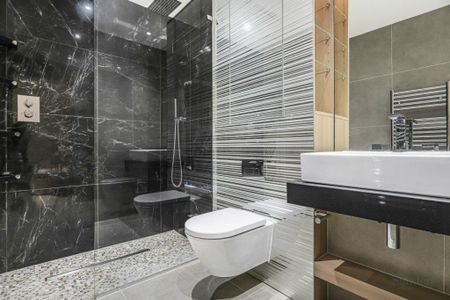 3 bedroom flat to rent - Photo 5