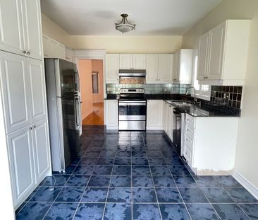 For Lease - 120 Sweet Water Crescent, Richmond Hill, Ontario - Photo 6