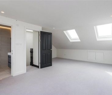 4 bedroom terraced house to rent - Photo 2