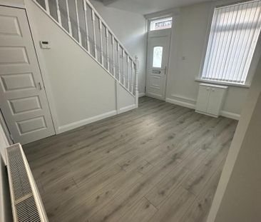 45 Empire Street, BT126GJ, Belfast - Photo 2