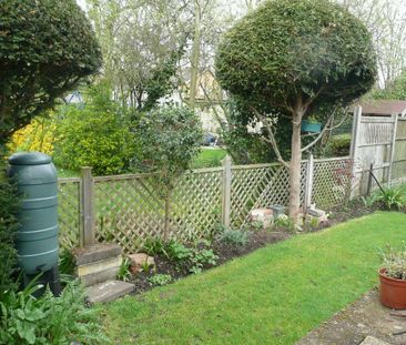 2 bedroom maisonette to rent - Photo 4