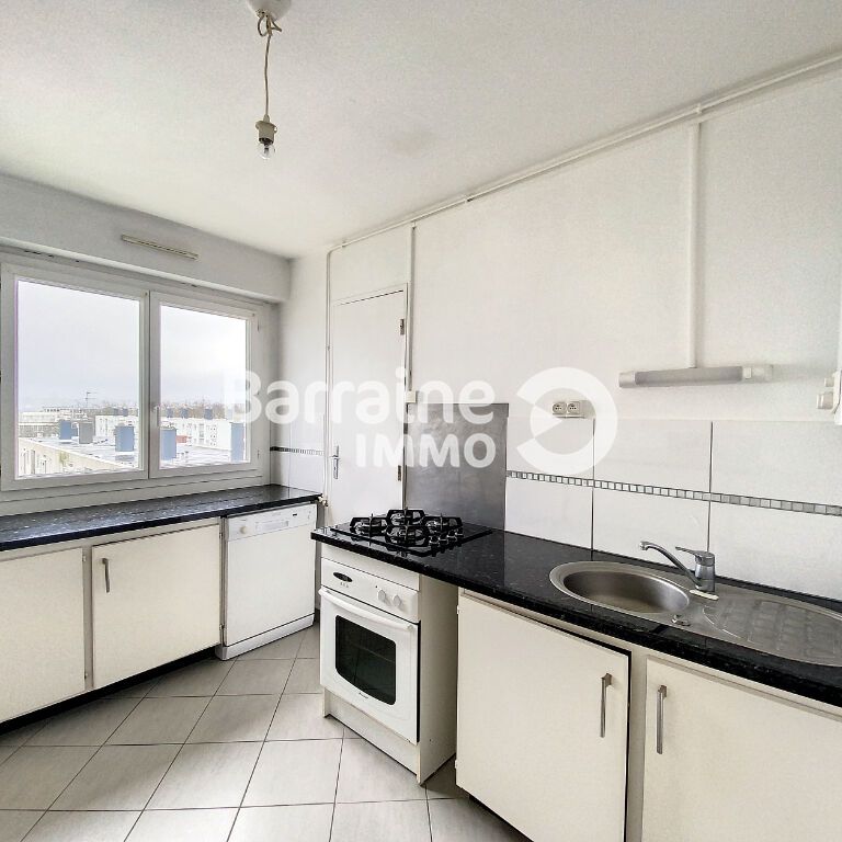 Location appartement à Brest, 2 pièces 46.74m² - Photo 1