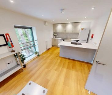 3 bedroom apartment to rent - Photo 5