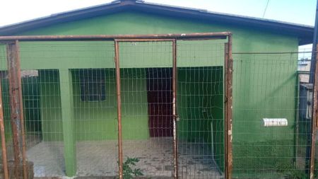 Casa Com 2 Quartos E Pátio Para Alugar No Bairro Bom Sucesso Em Gravataí - Foto 2
