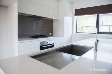 5/50 Disraeli Street, KEW - Photo 4