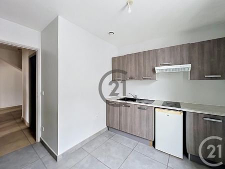 Location Appartement 2 pièces 46m² MELUN 77000 - Photo 2