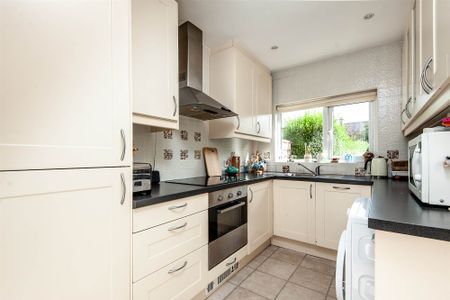 9 Ormiston Crescent, Ballyhackamore, BELFAST, BT4 3JP - Photo 5