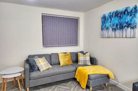 2 Bed Flat, Harefield Court, CV2 - Photo 3