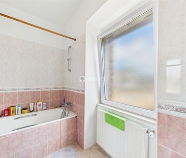 House - Photo 6