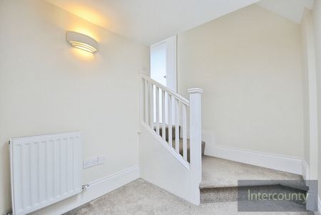 North Street, CM23, Bishops Stortford - Photo 2